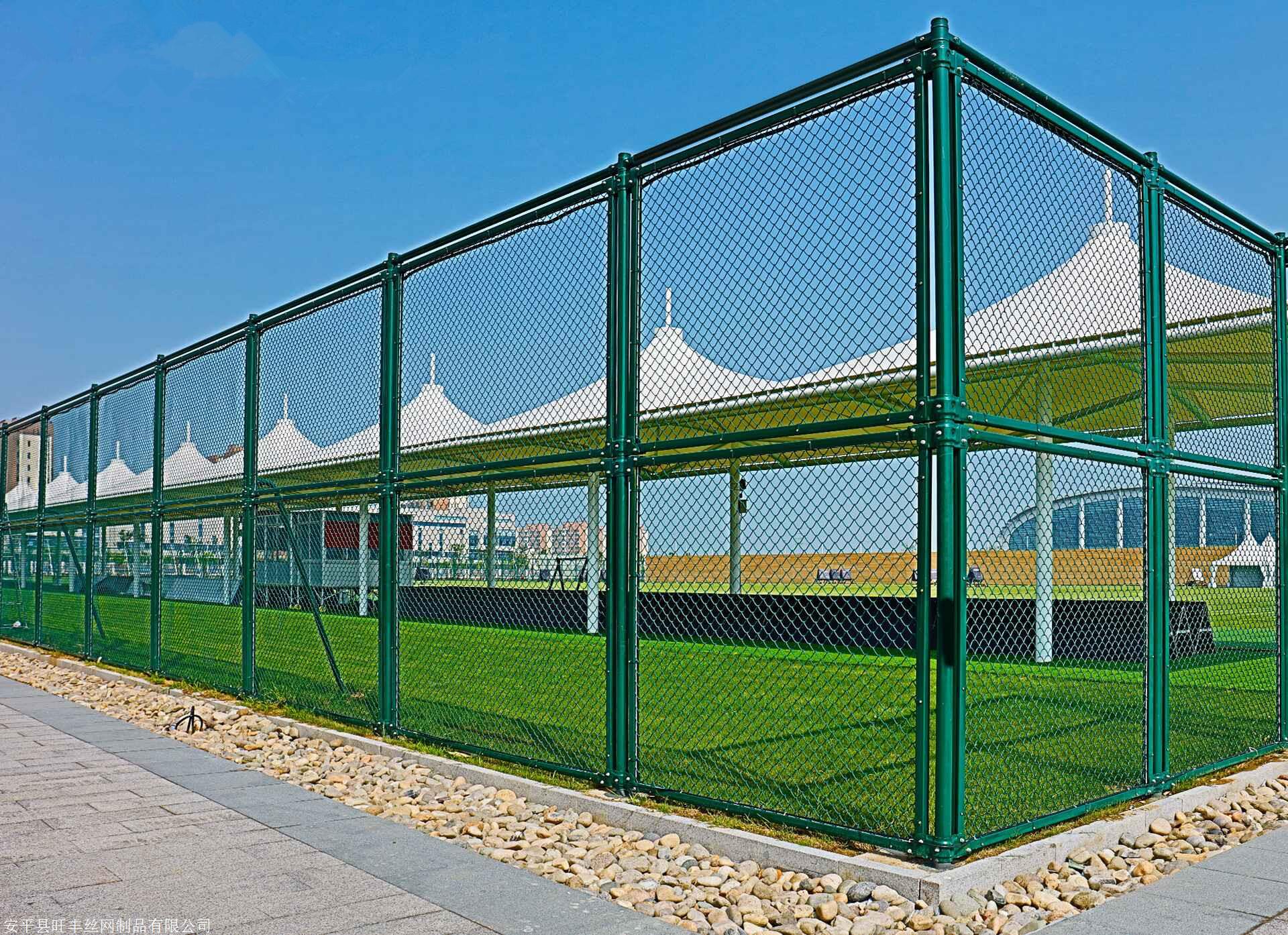 購買體育場圍網(wǎng)時要怎么選才好呢？